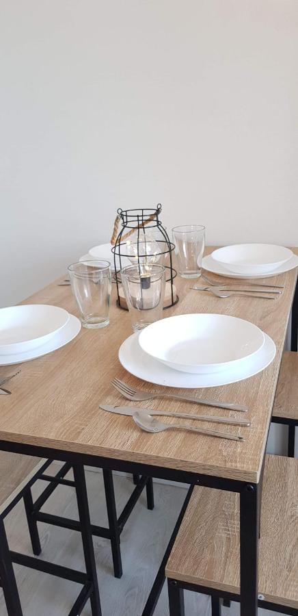 L'Atelier Cosy Apartment โบเวส์ ภายนอก รูปภาพ